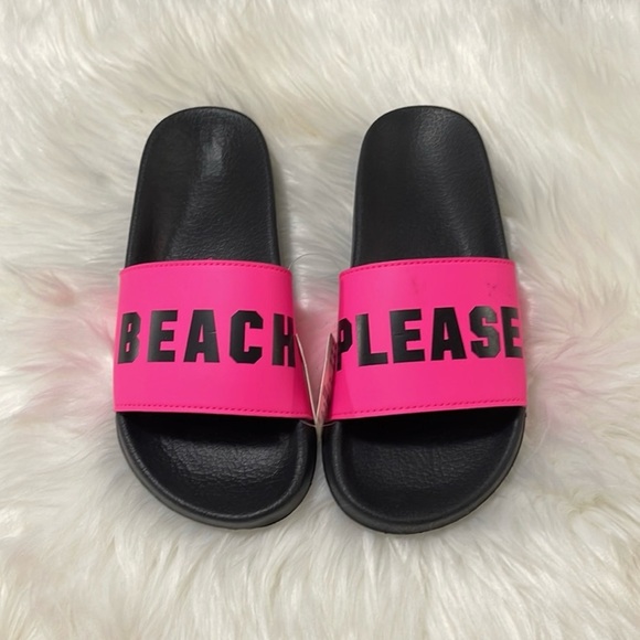 Victoria's Secret Pink Cross Slides. Size 5-6 Small. NWT - Picture 1 of 13